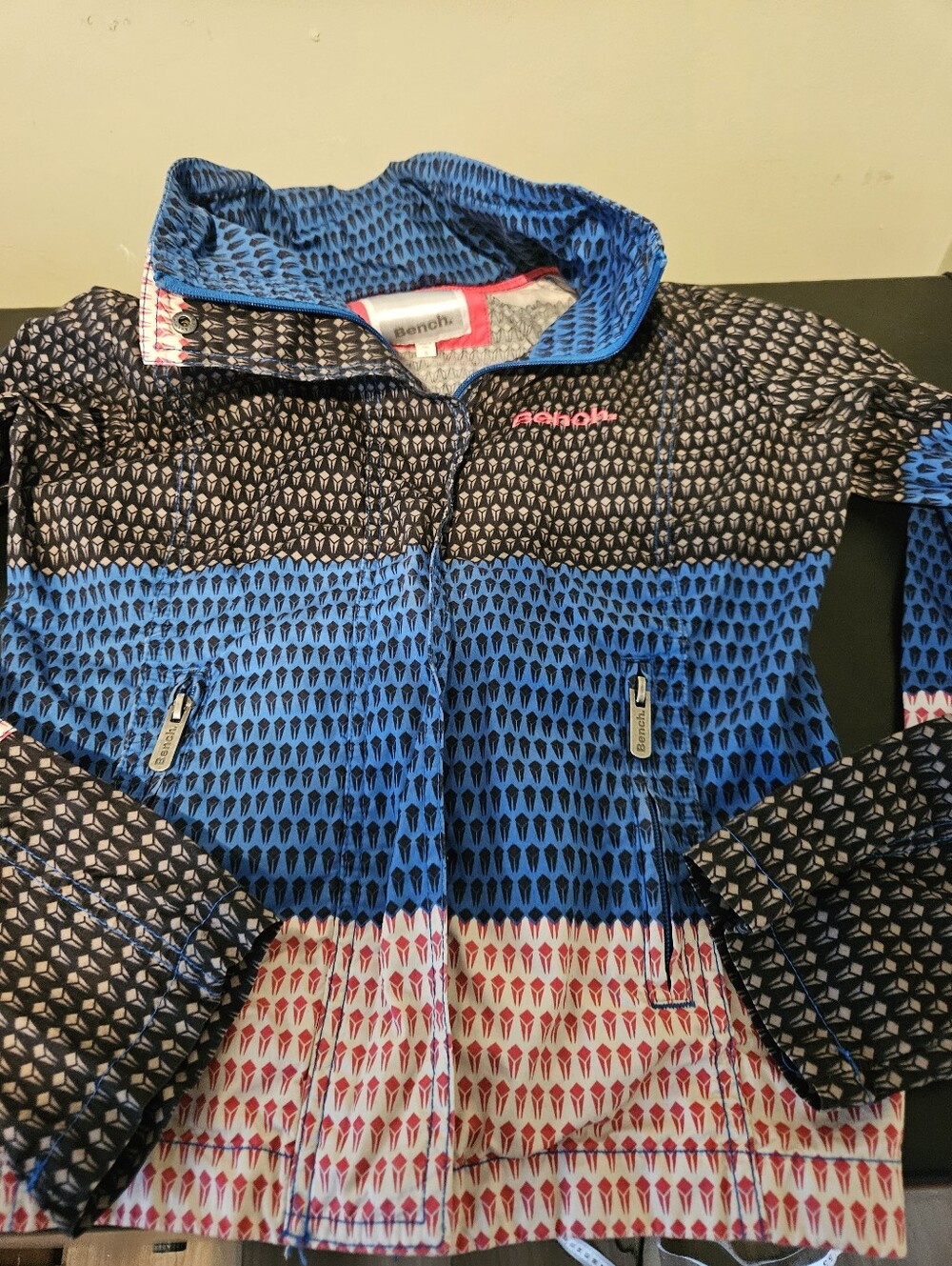 Bench Blue Black White Red Patterned Windbreaker Jacket